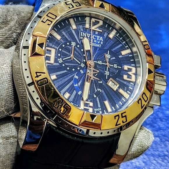 Invicta Reserve Excursion Swiss Made Chrono 10900 Men's Watch - Picture 5 of 9